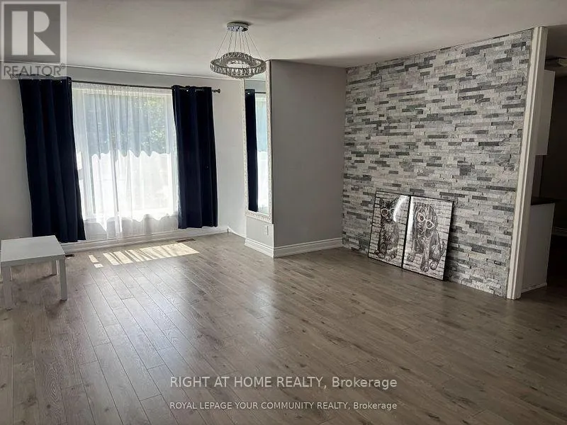 211 AXMINSTER DRIVE