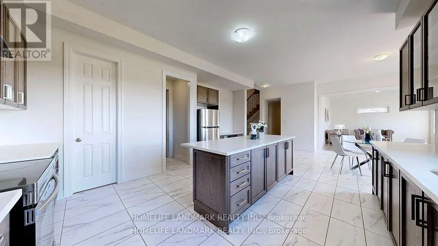 16 SLATER CRESCENT