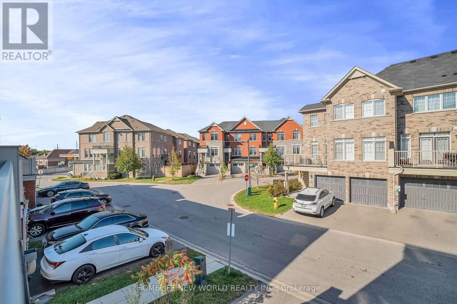 193 DUNDAS WAY