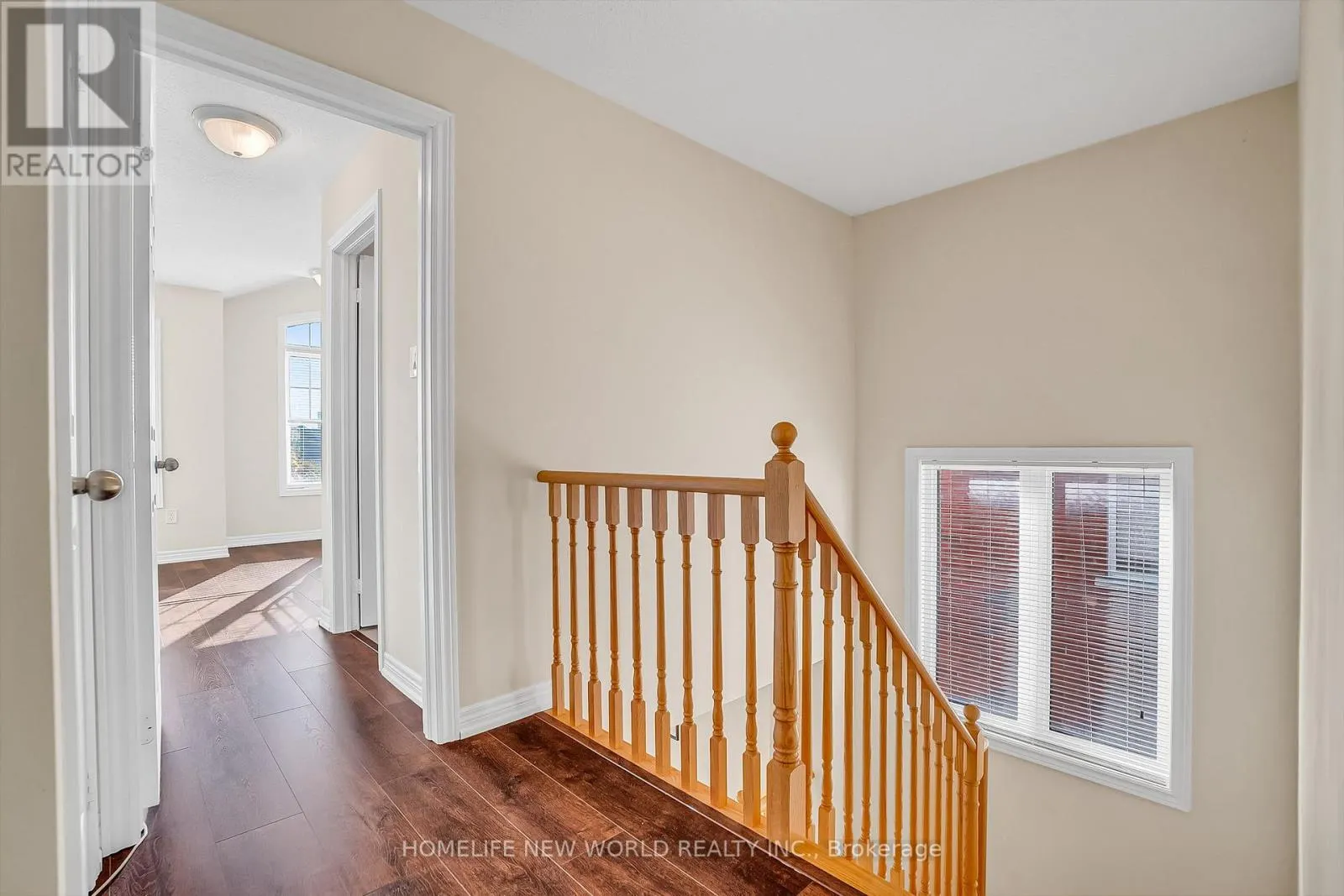 193 DUNDAS WAY