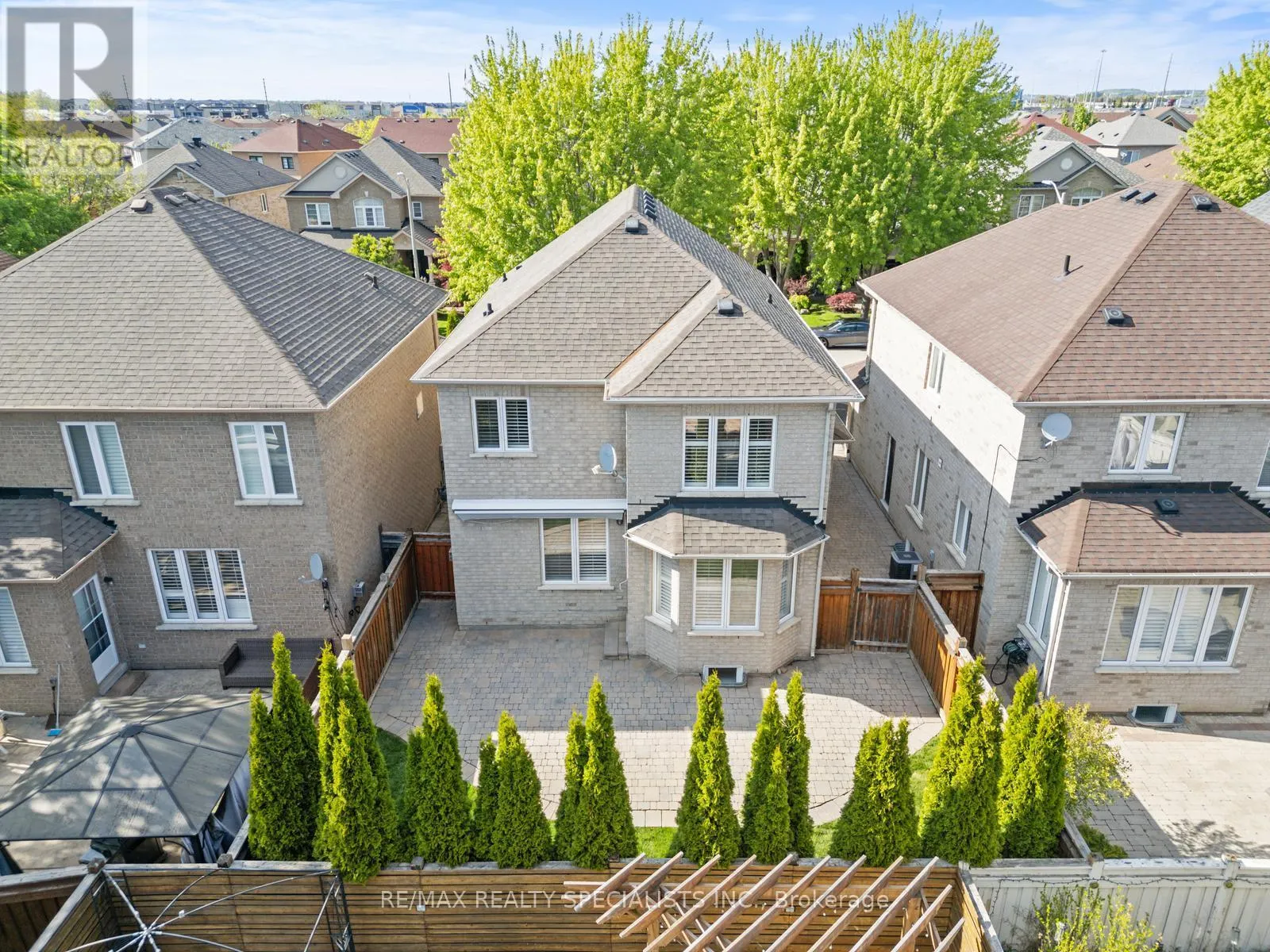 25 GRAPEVINE DRIVE