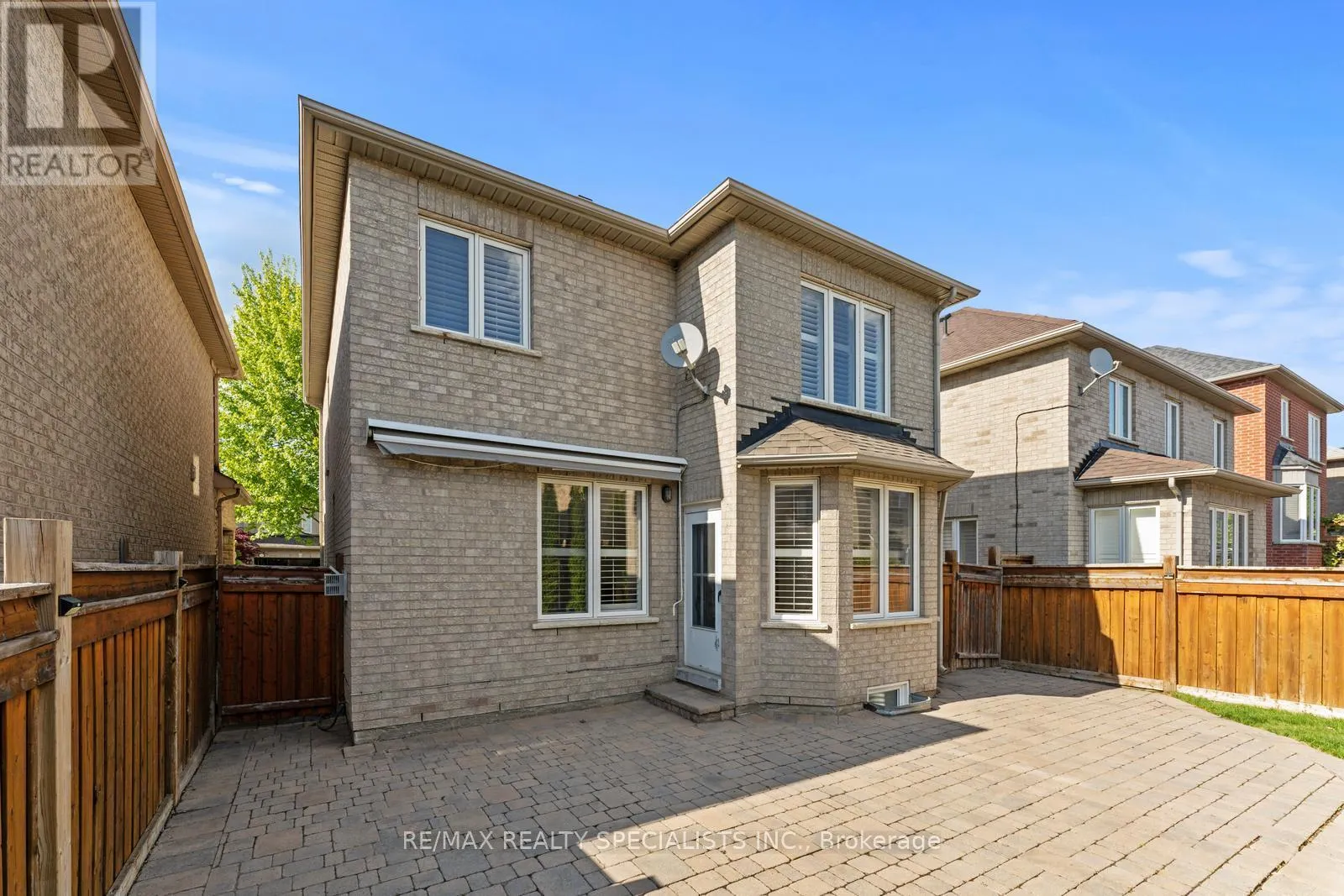 25 GRAPEVINE DRIVE