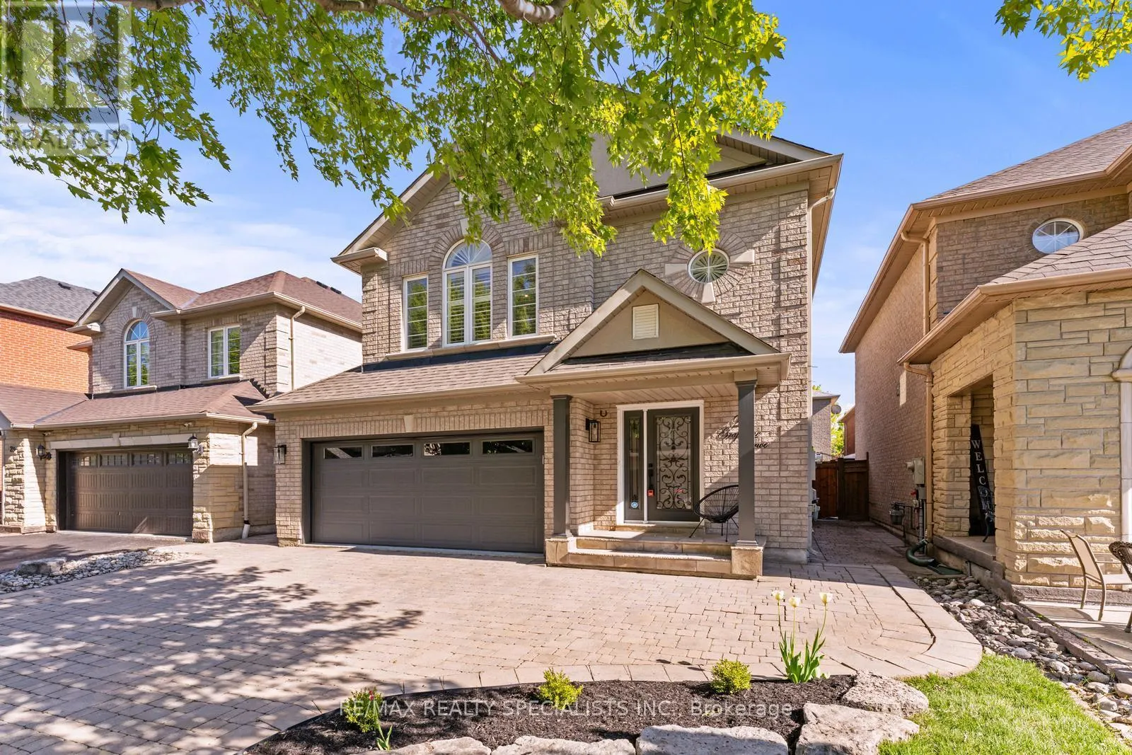 25 GRAPEVINE DRIVE