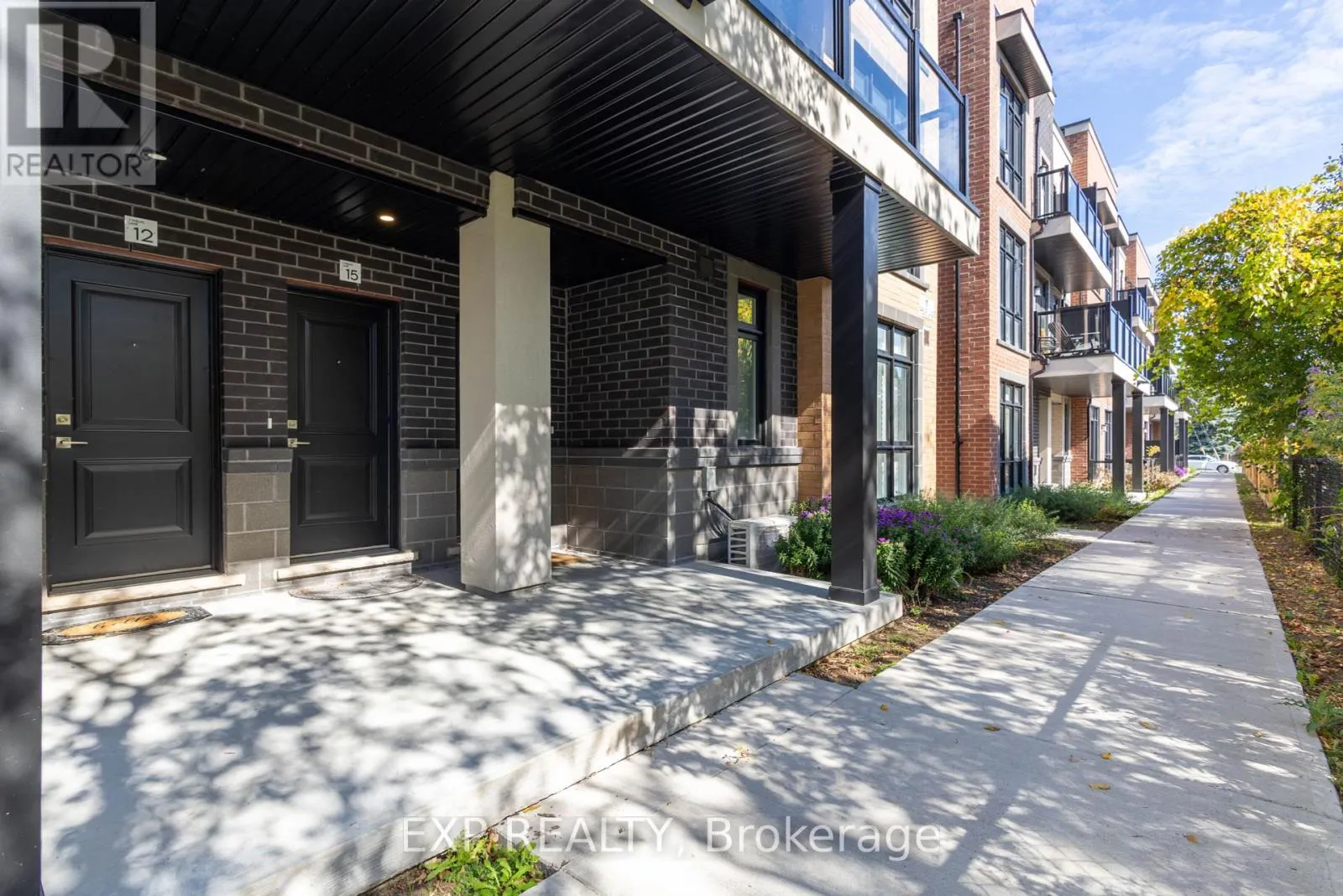 15 - 7 PHELPS LANE