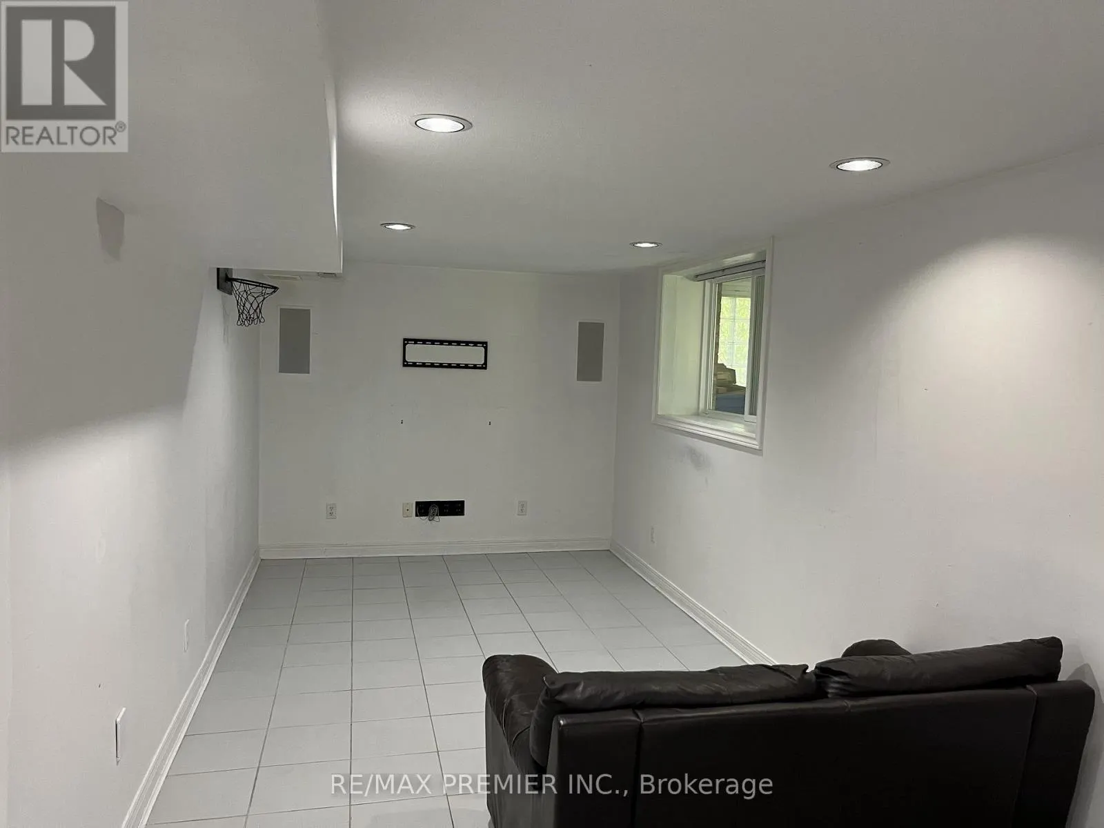 BSMT - 126 PIONEER LANE