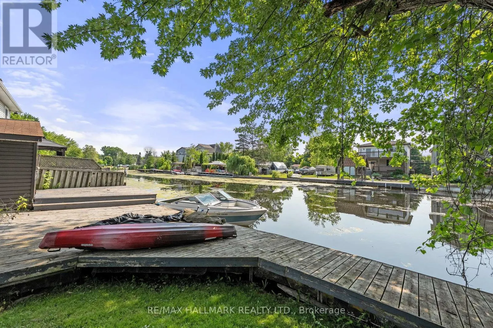 41 SHIRLEA BOULEVARD