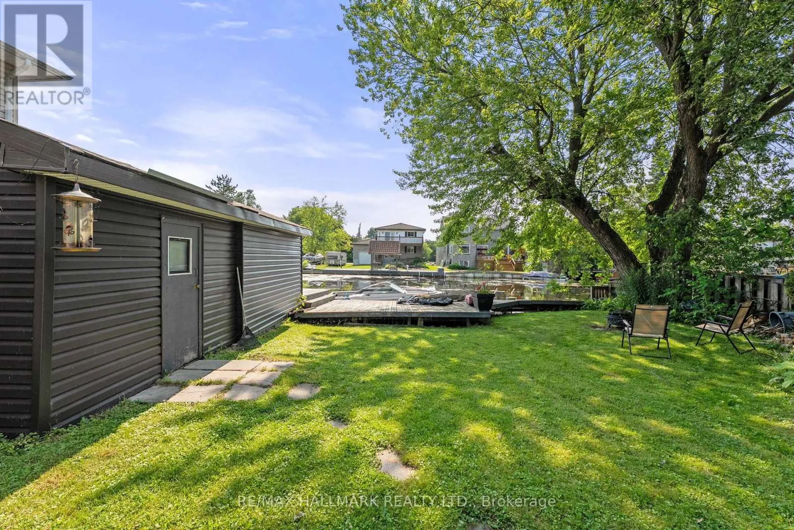 41 SHIRLEA BOULEVARD
