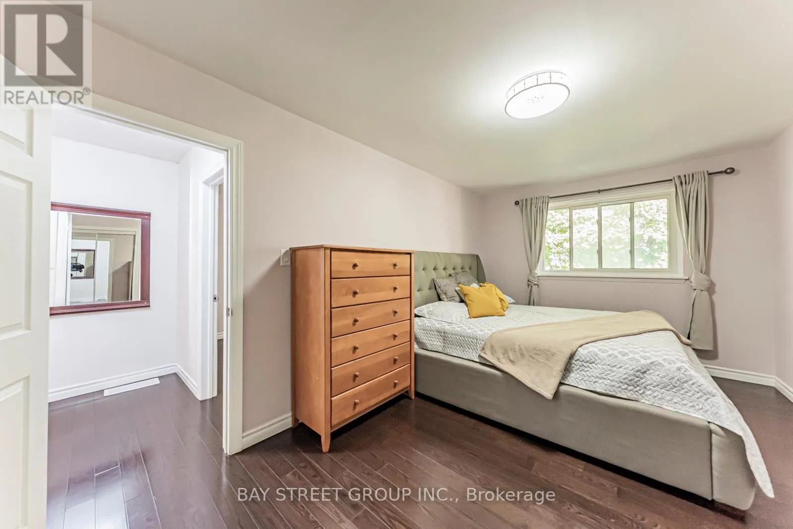 43 SHERWOOD FOREST DRIVE