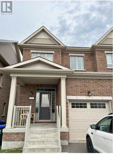 77 CASSERLEY CRESCENT