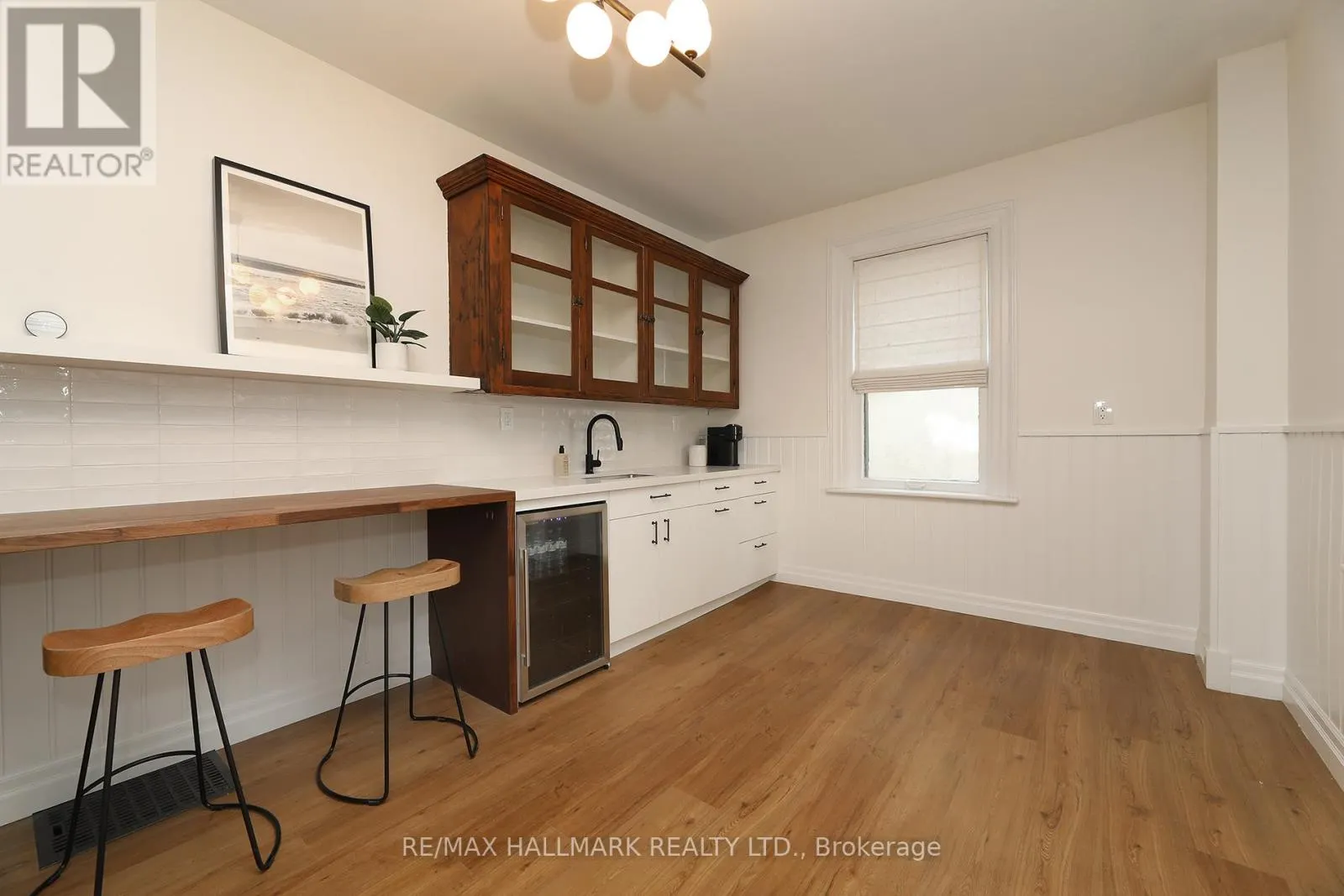 78 MAIN STREET S