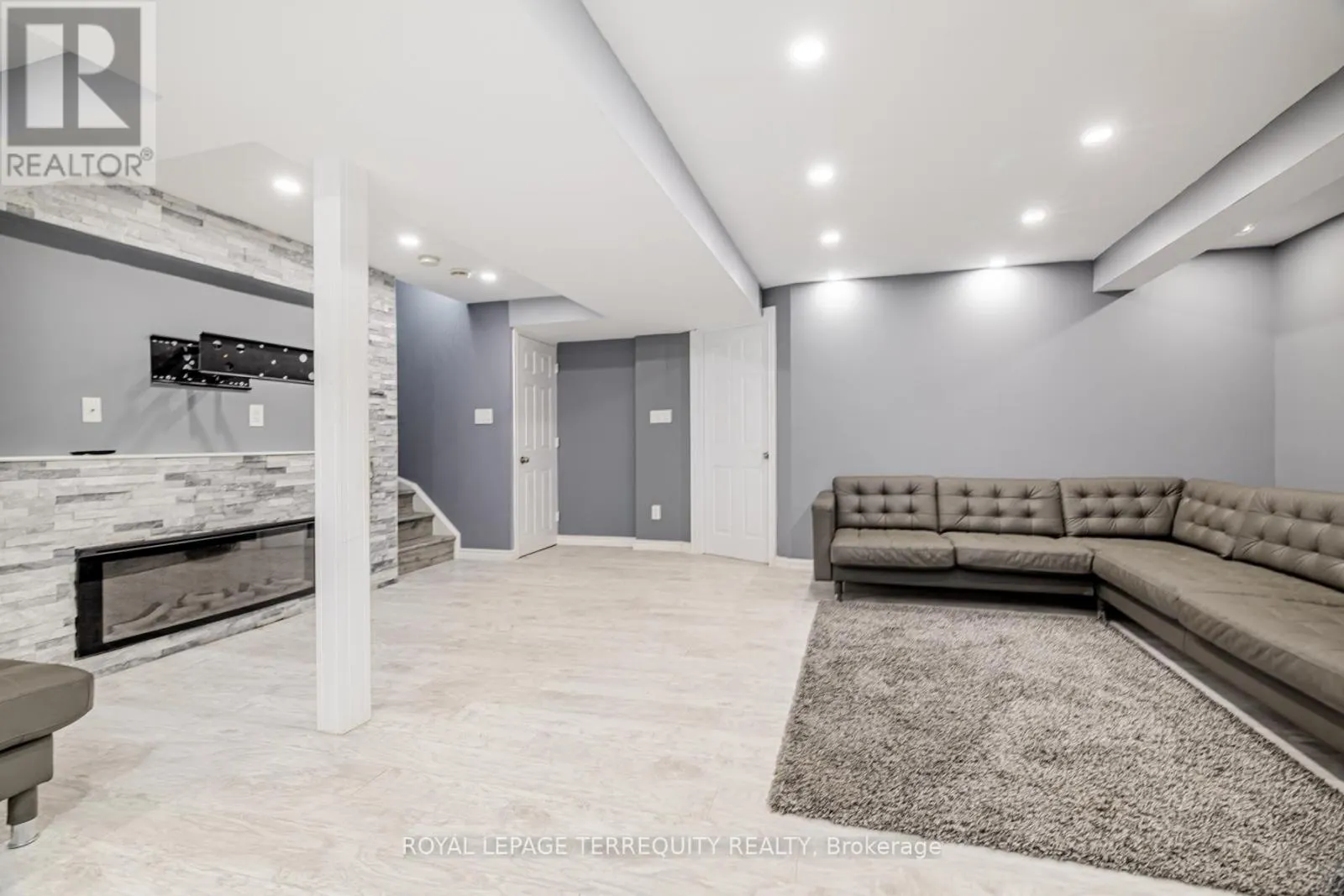 BSMT - 60 KAITLIN DRIVE