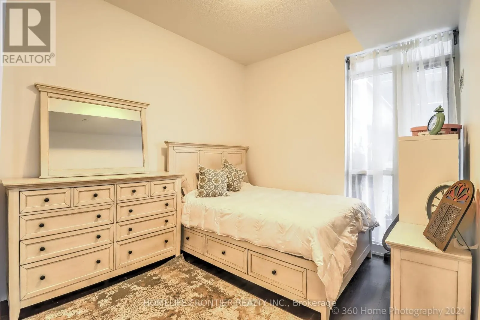344 - 9471 YONGE STREET