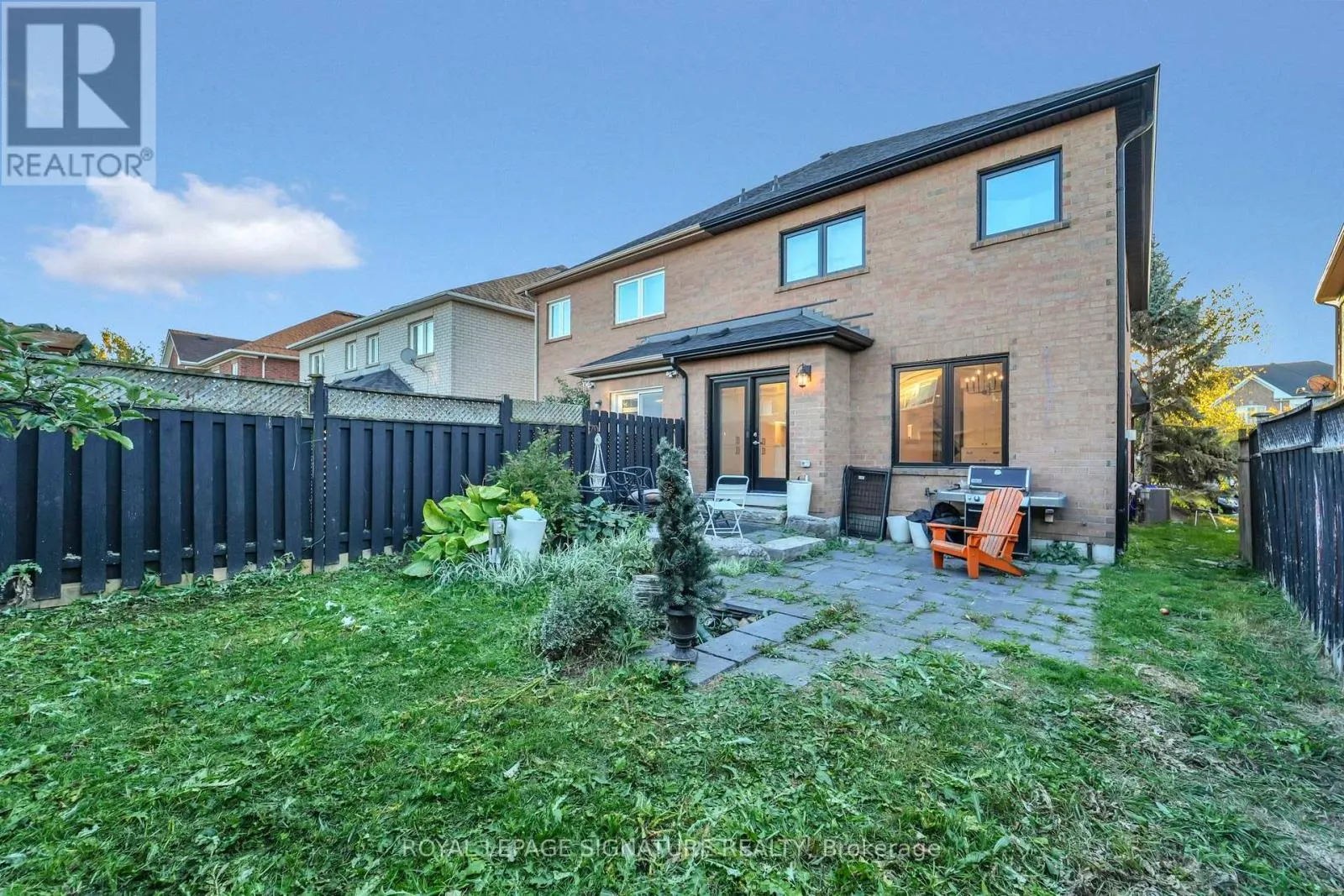 15 NATIONAL PINE DRIVE