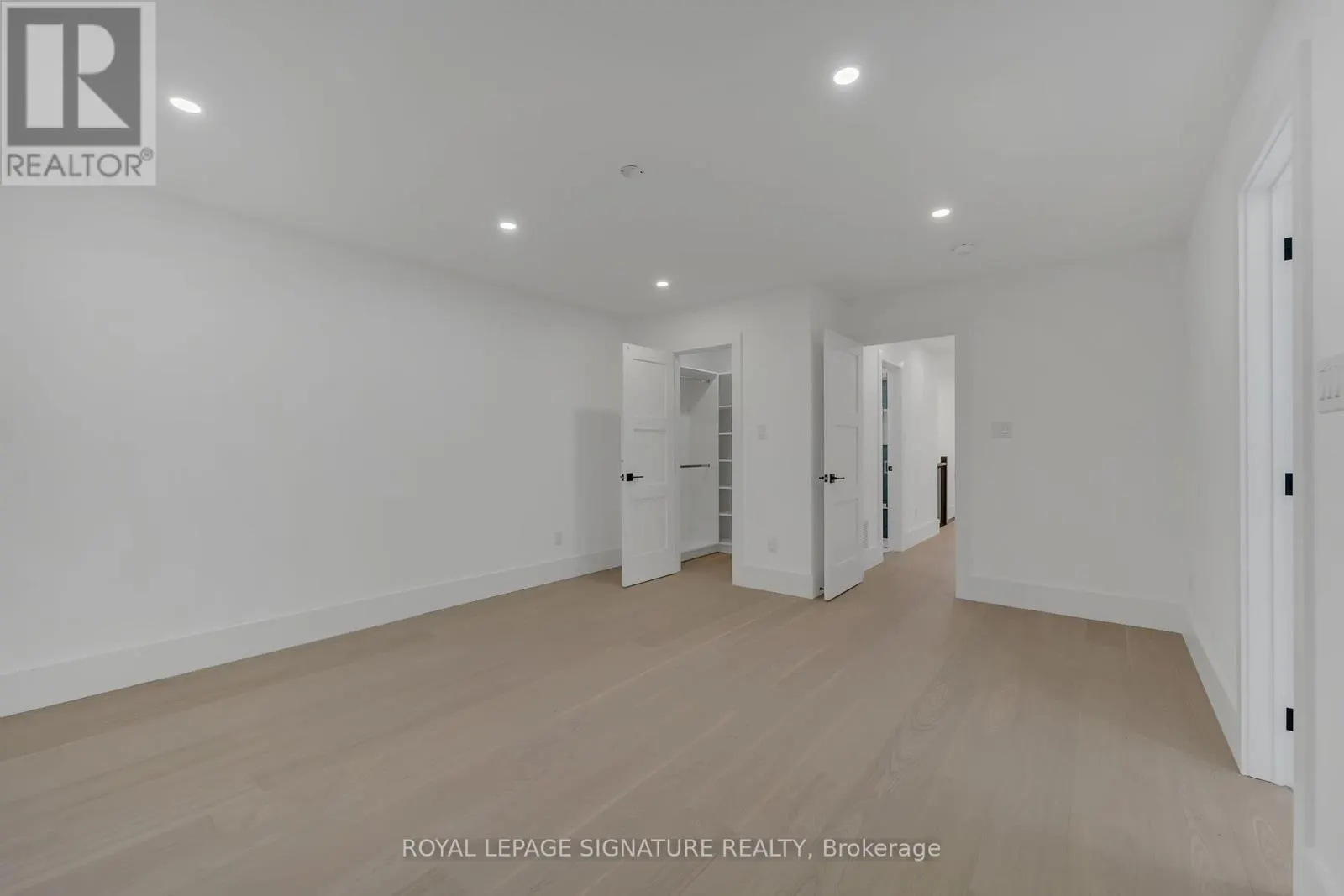 15 NATIONAL PINE DRIVE