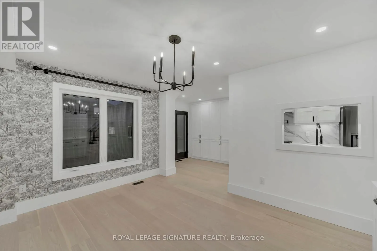 15 NATIONAL PINE DRIVE