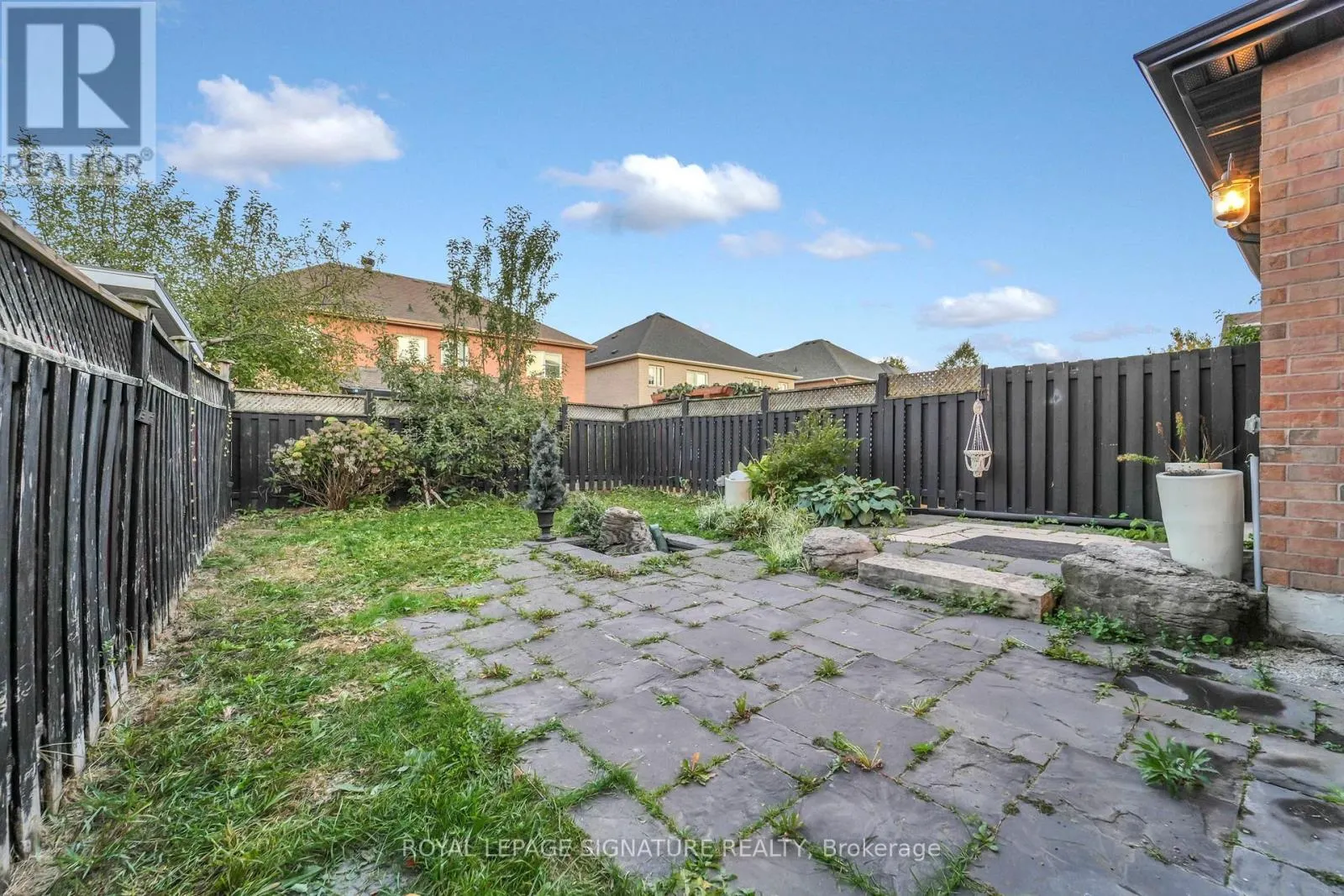 15 NATIONAL PINE DRIVE