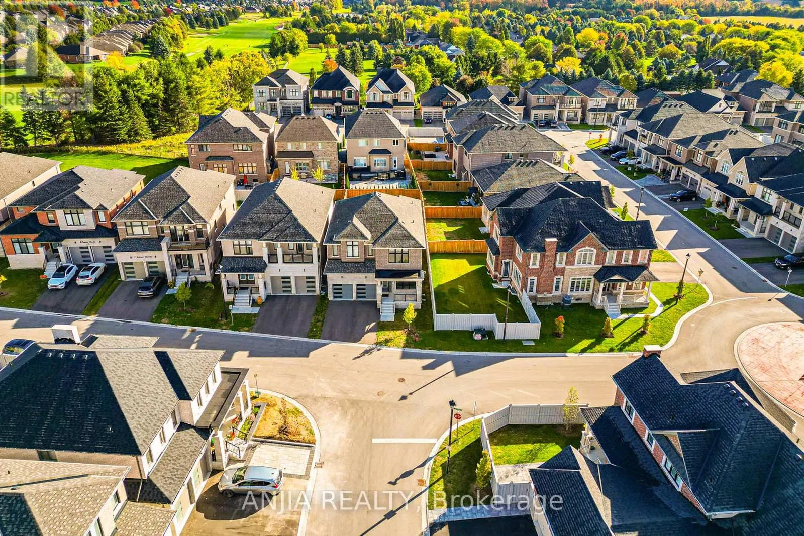 3 JOINER CIRCLE