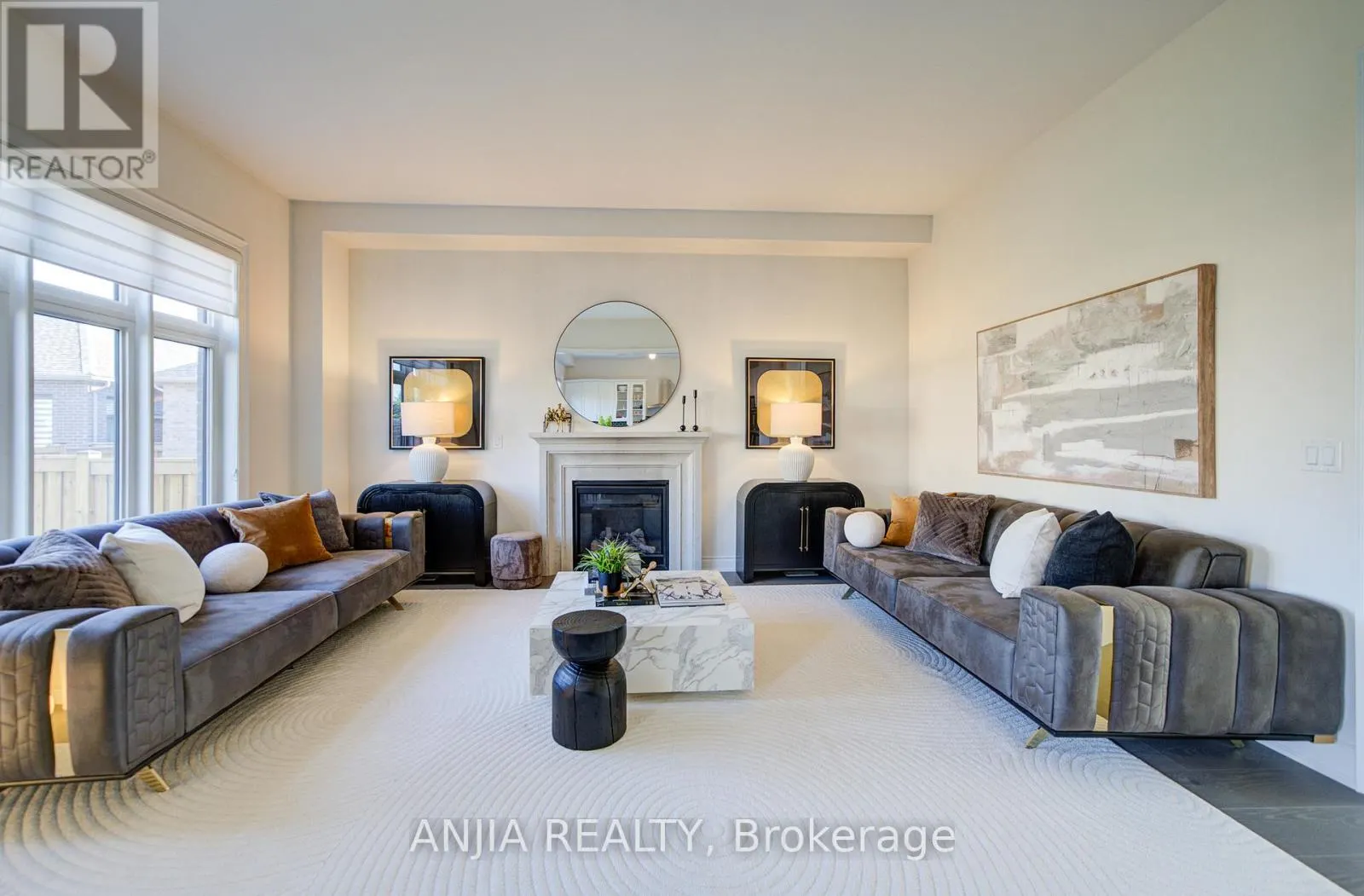 3 JOINER CIRCLE