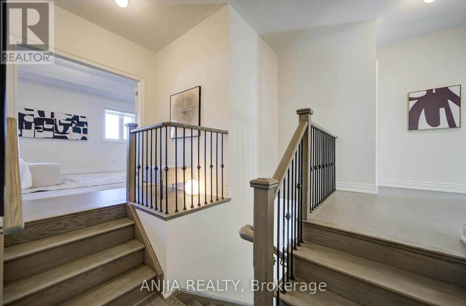 3 JOINER CIRCLE