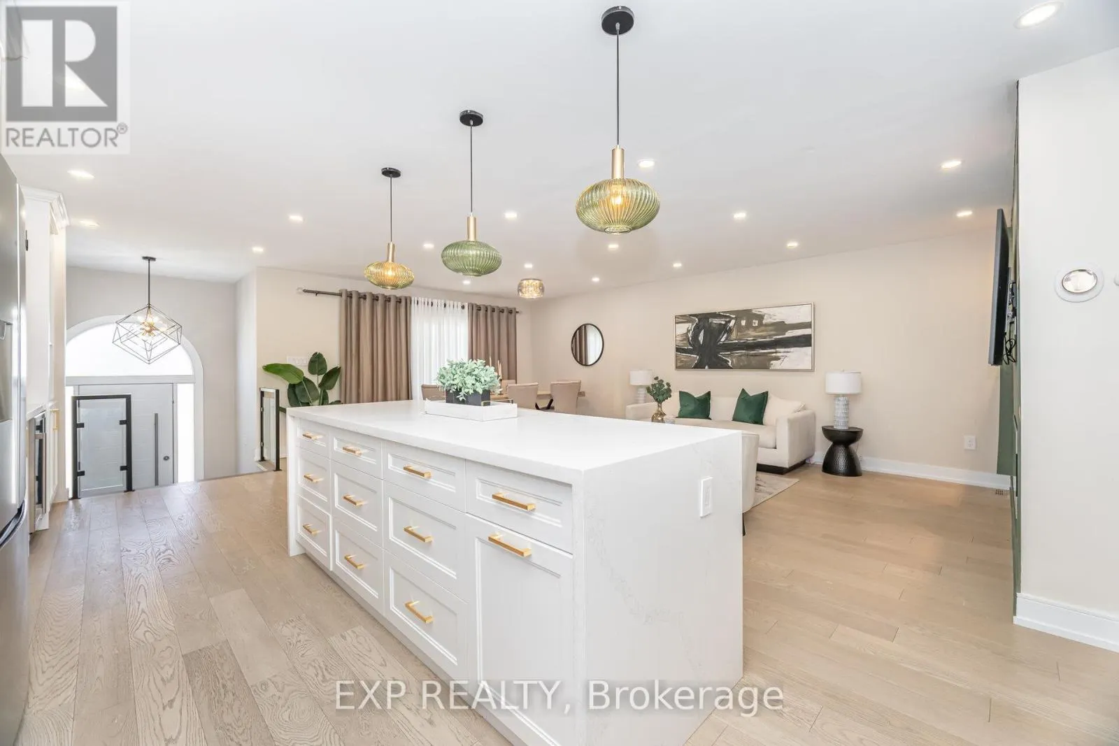 7 BOYNE HIGHLANDS COURT