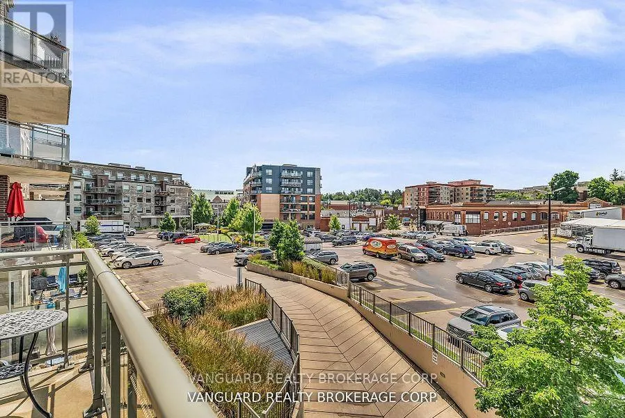 209 - 86 WOODBRIDGE AVENUE
