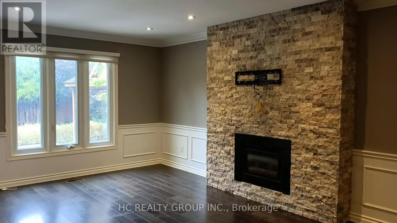 52 CHILTERN HILL