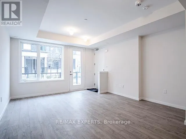 61 - 300 ALEX GARDNER CIRCLE