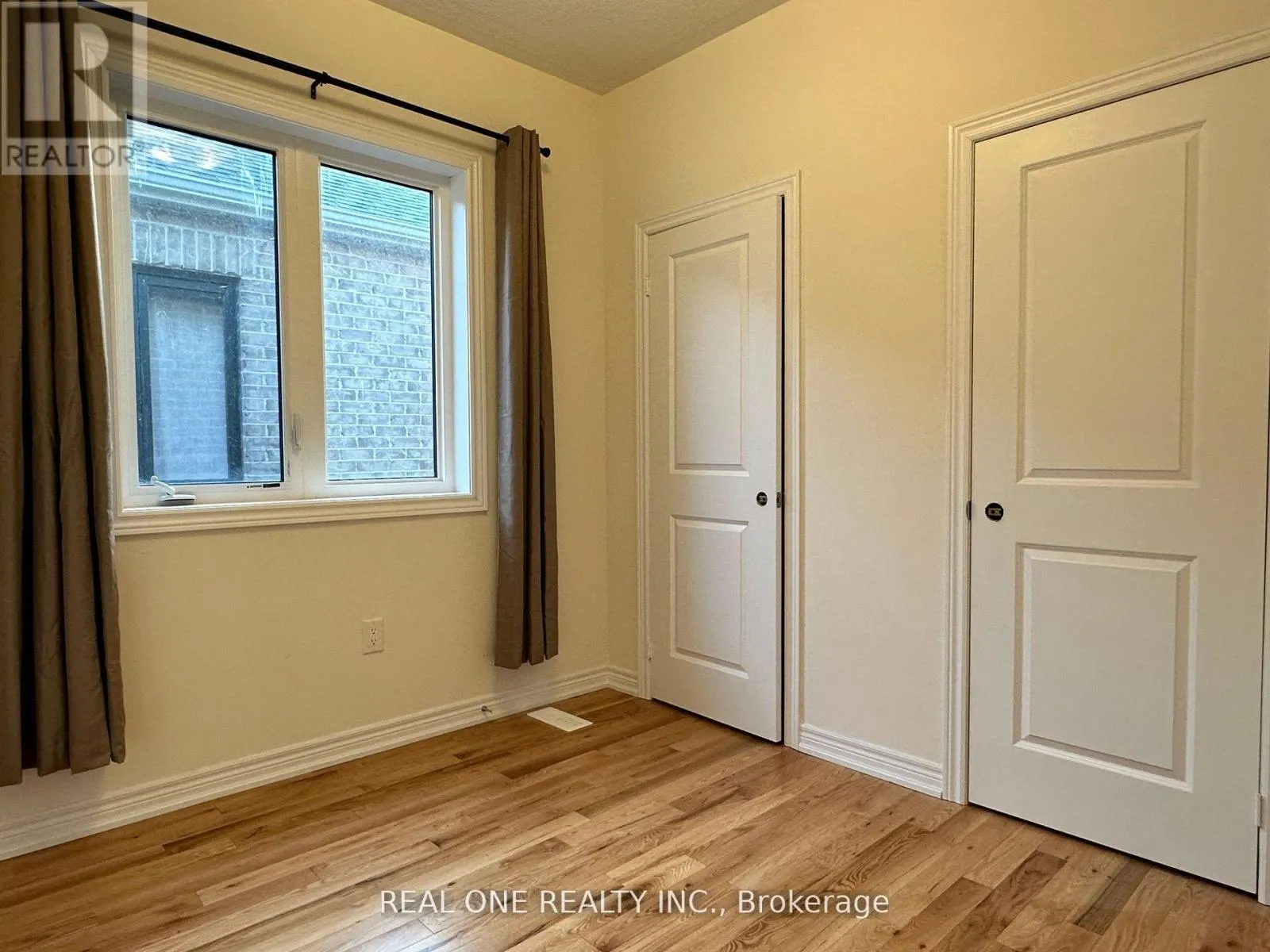16 HEWISON AVENUE