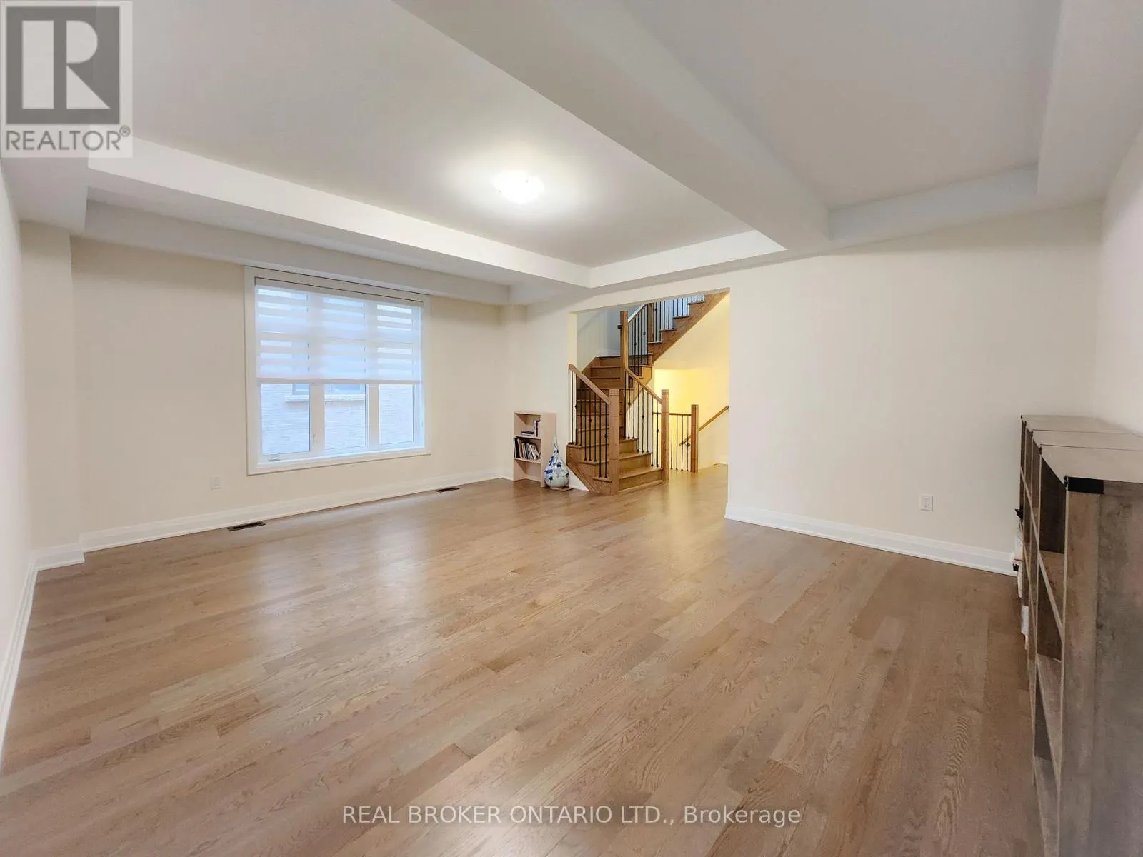 72 KENTLEDGE AVENUE
