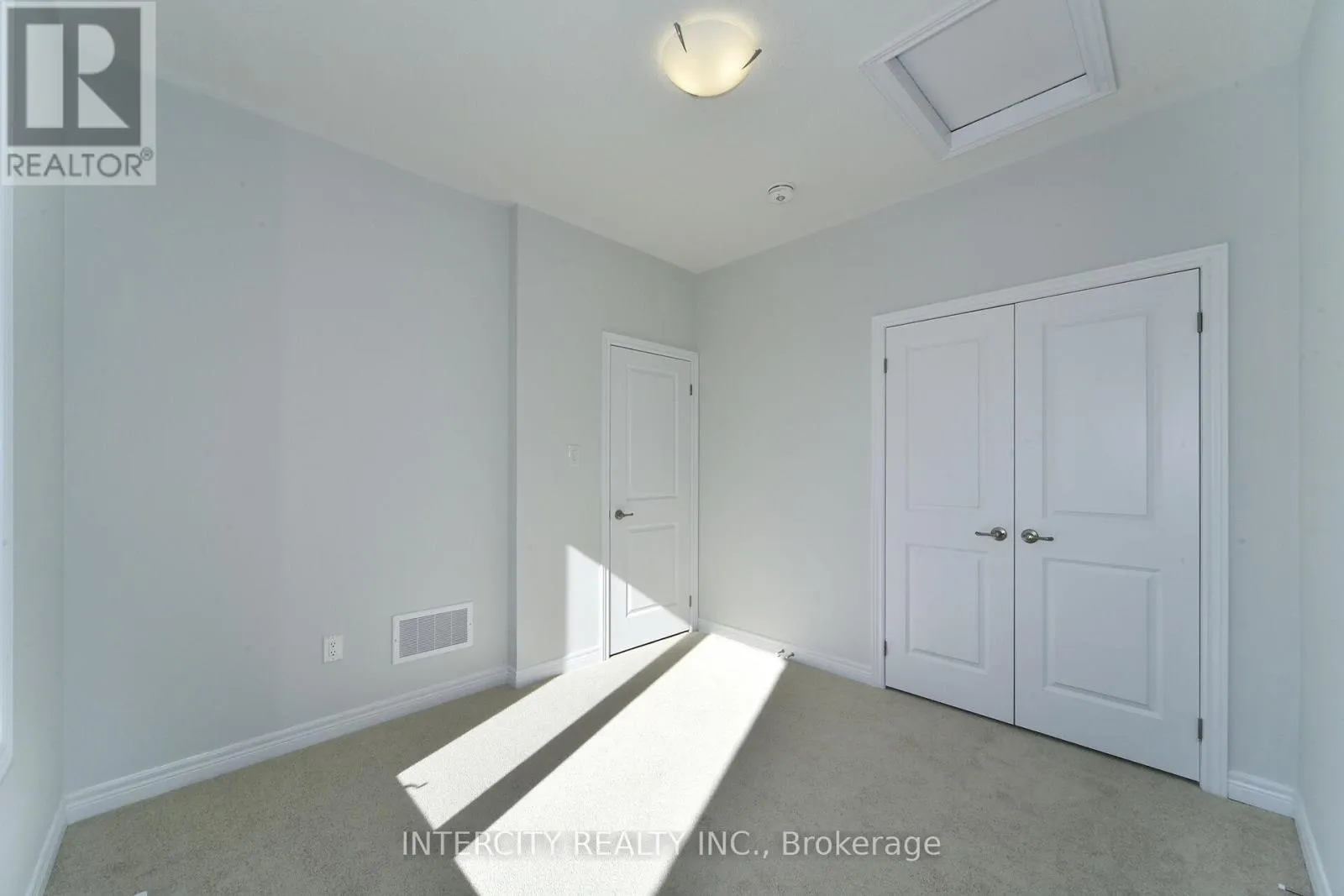158 MUMBAI DRIVE