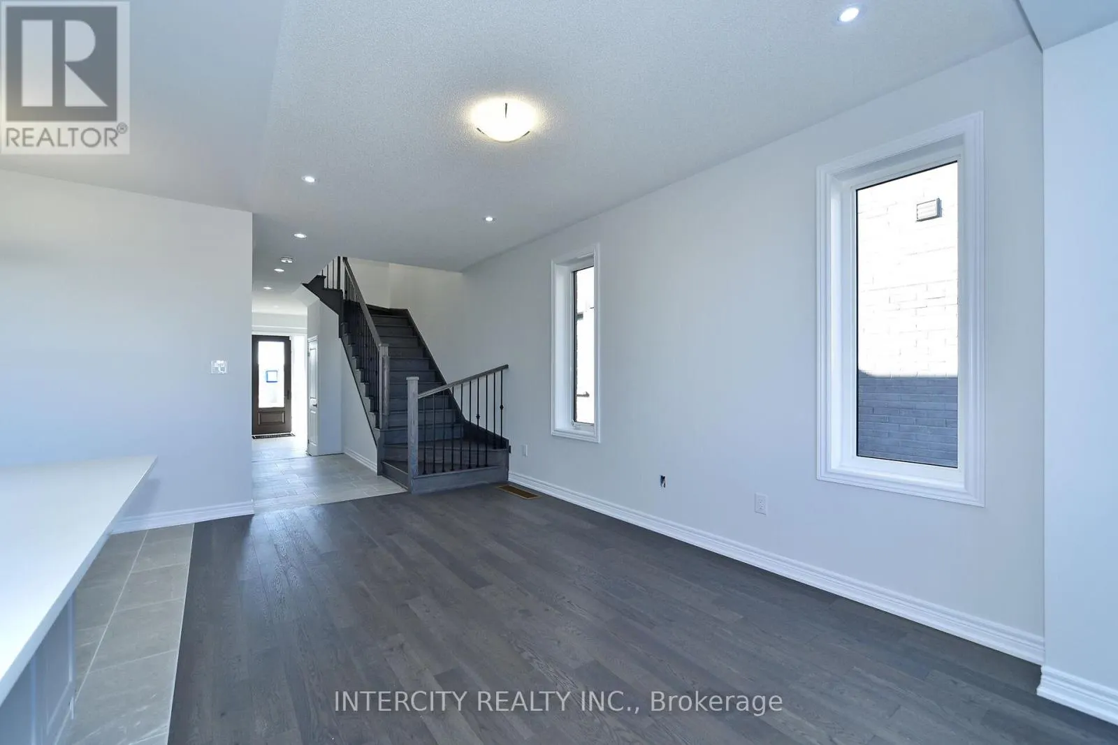 158 MUMBAI DRIVE