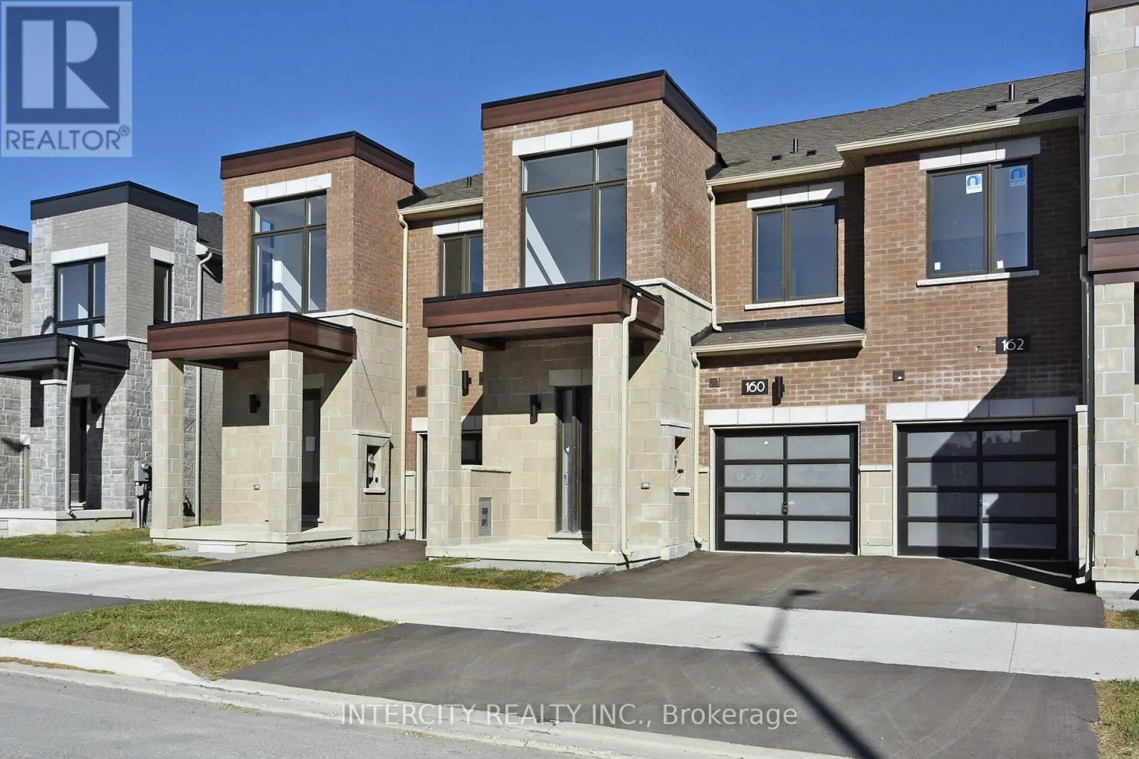 160 MUMBAI DRIVE