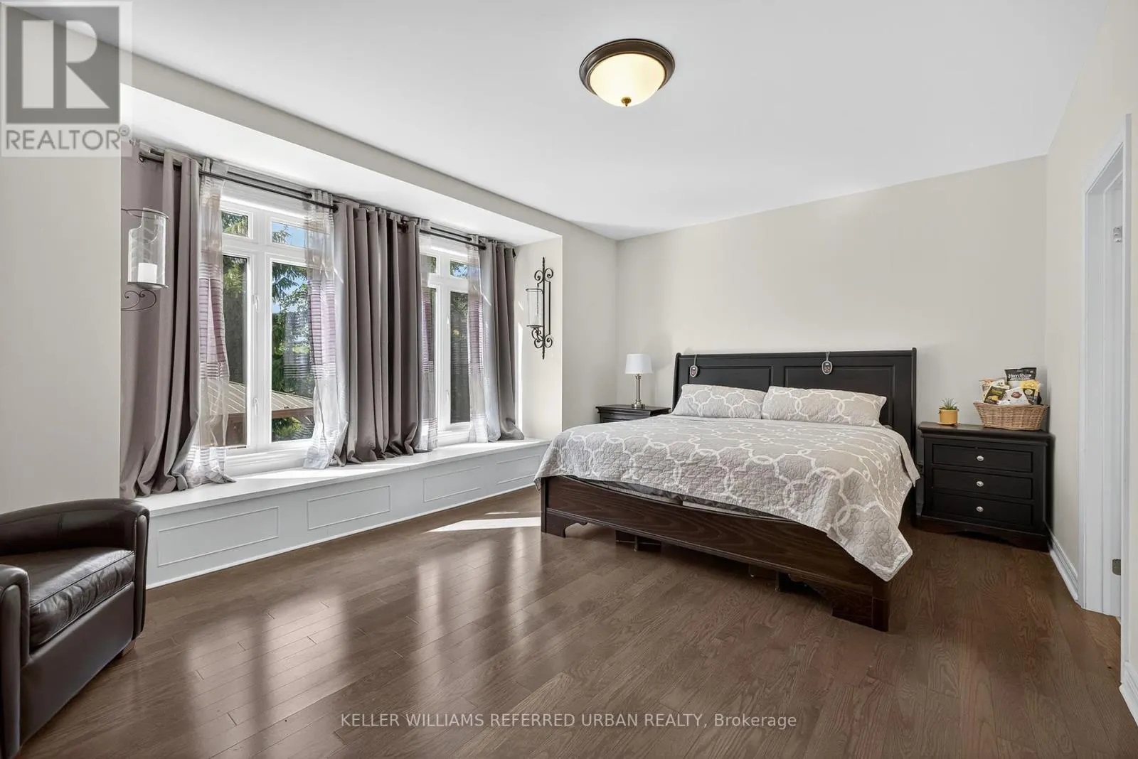 26 WATERTON WAY