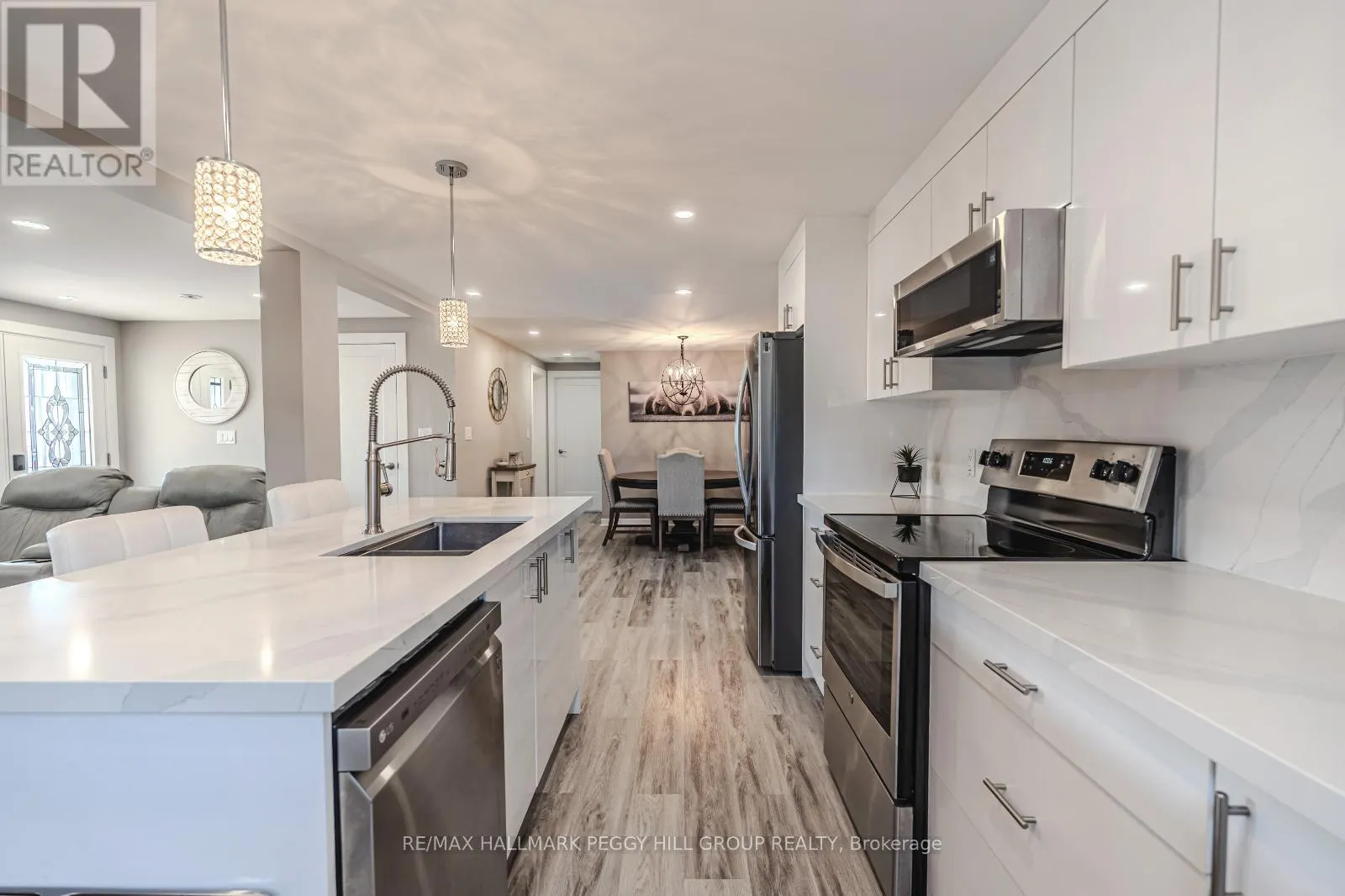 10 NETTLES COVE