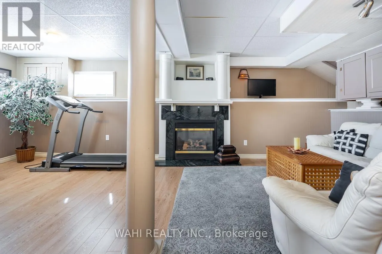 1336 MAPLE ROAD