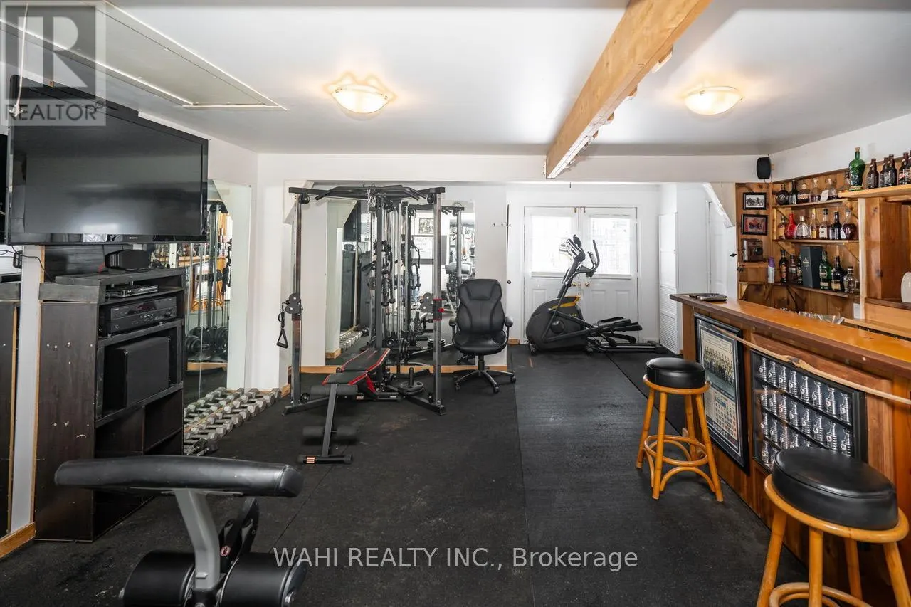 1336 MAPLE ROAD