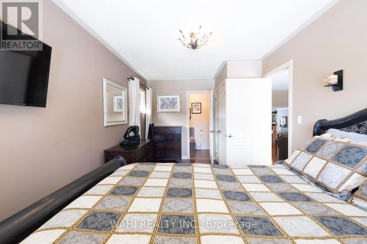 1336 MAPLE ROAD