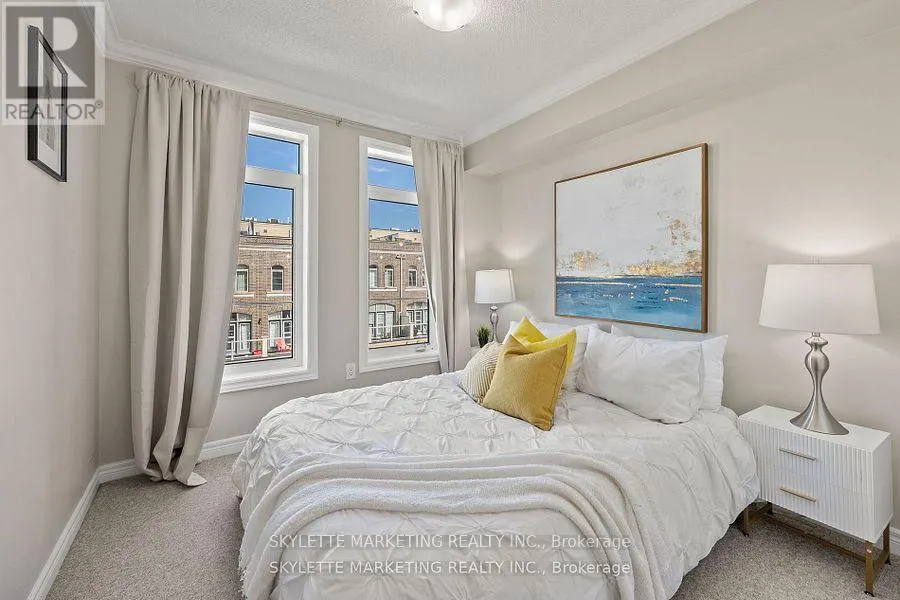 2 CORNERBANK CRESCENT
