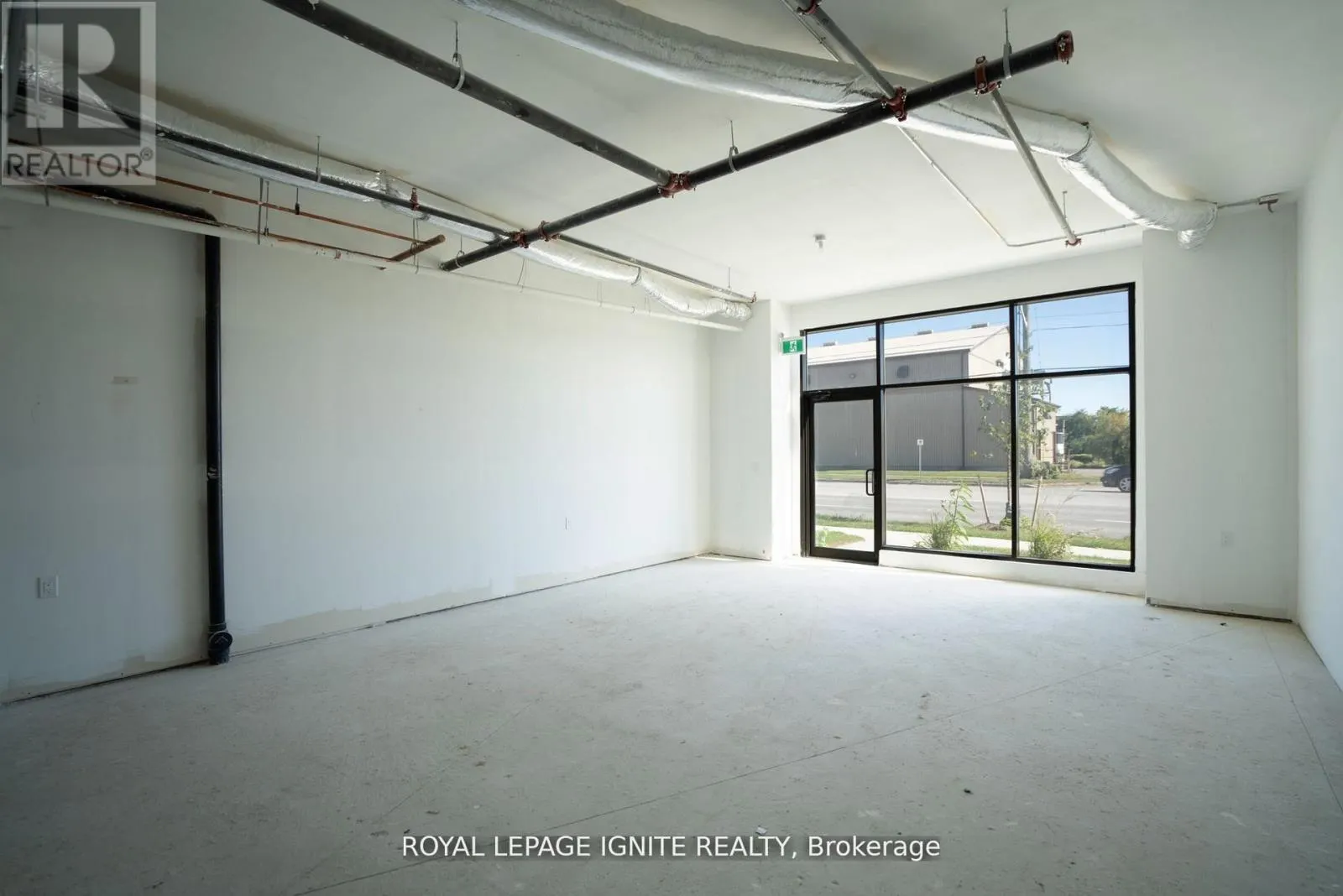 2 - 220 DISSETTE STREET