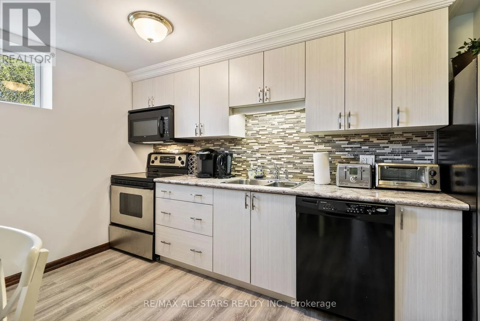 396 ASHWORTH ROAD