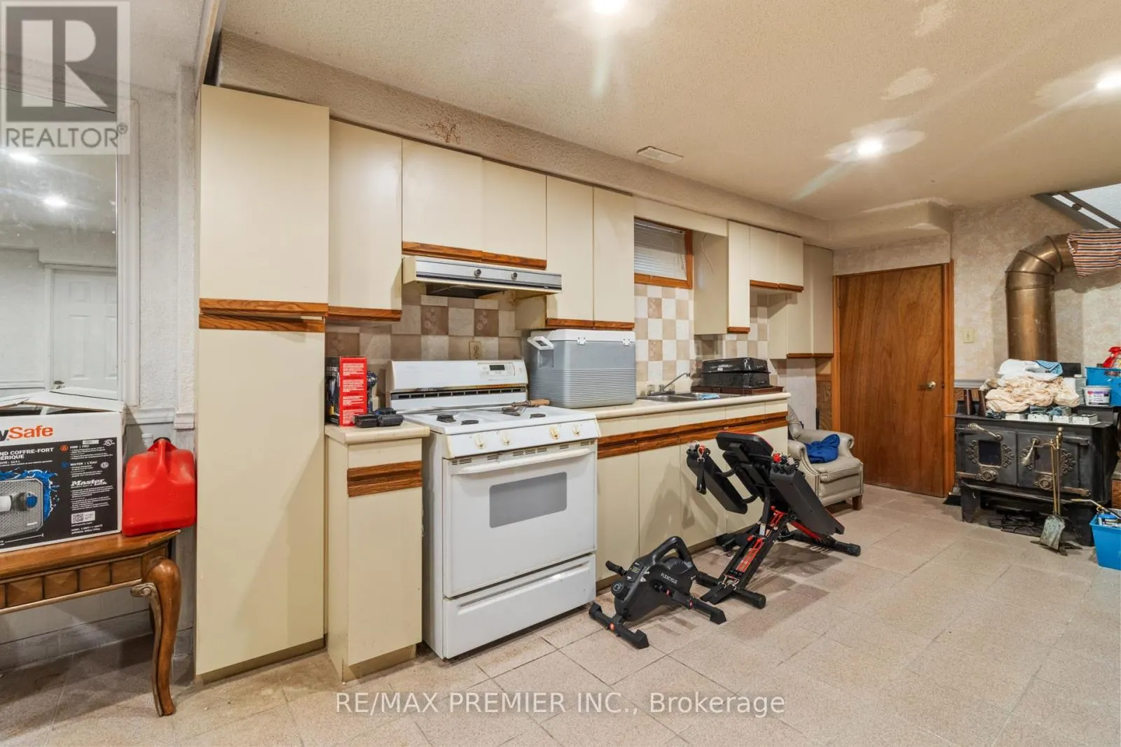 91 MISTY MEADOW DRIVE