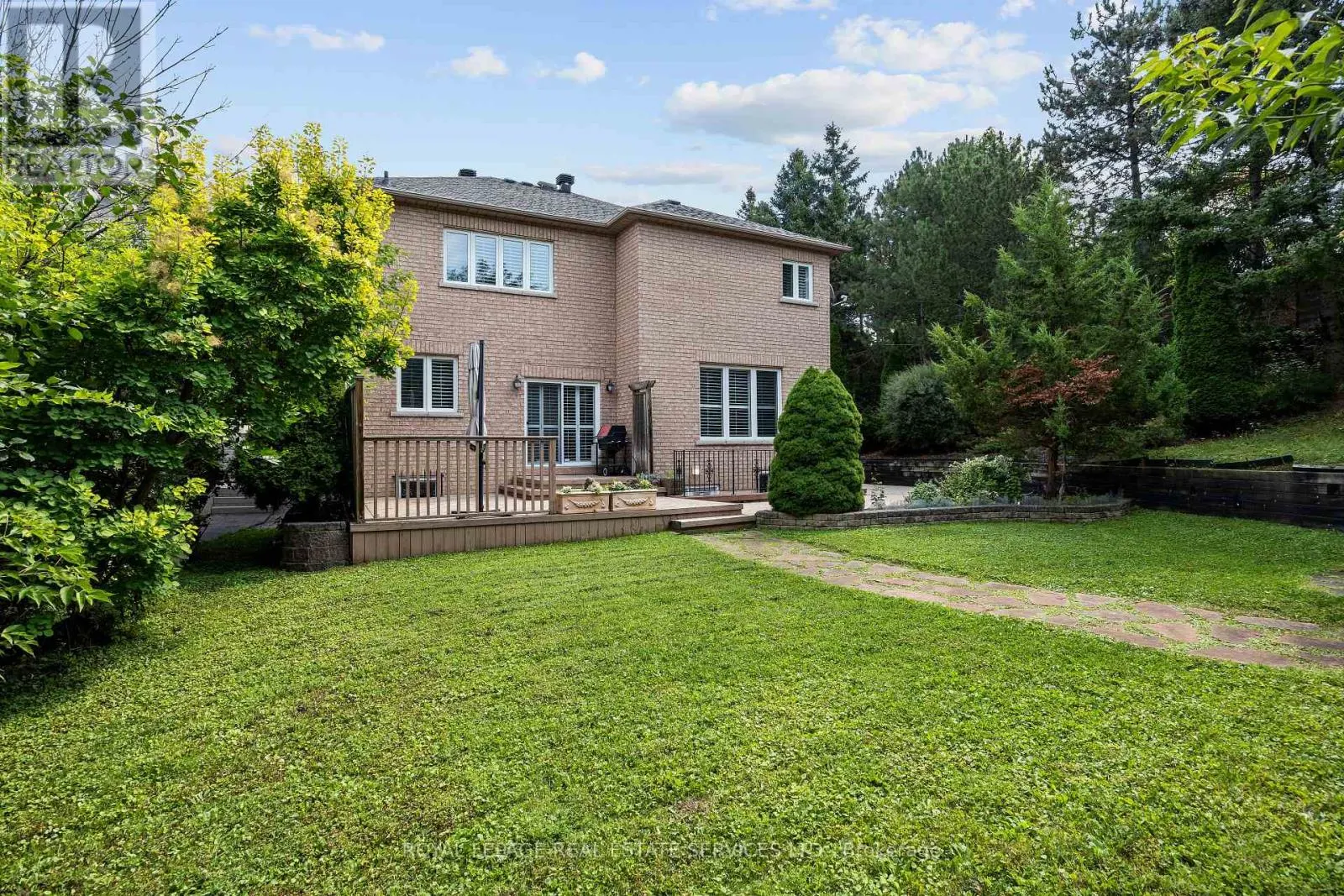 96 BRADGATE DRIVE