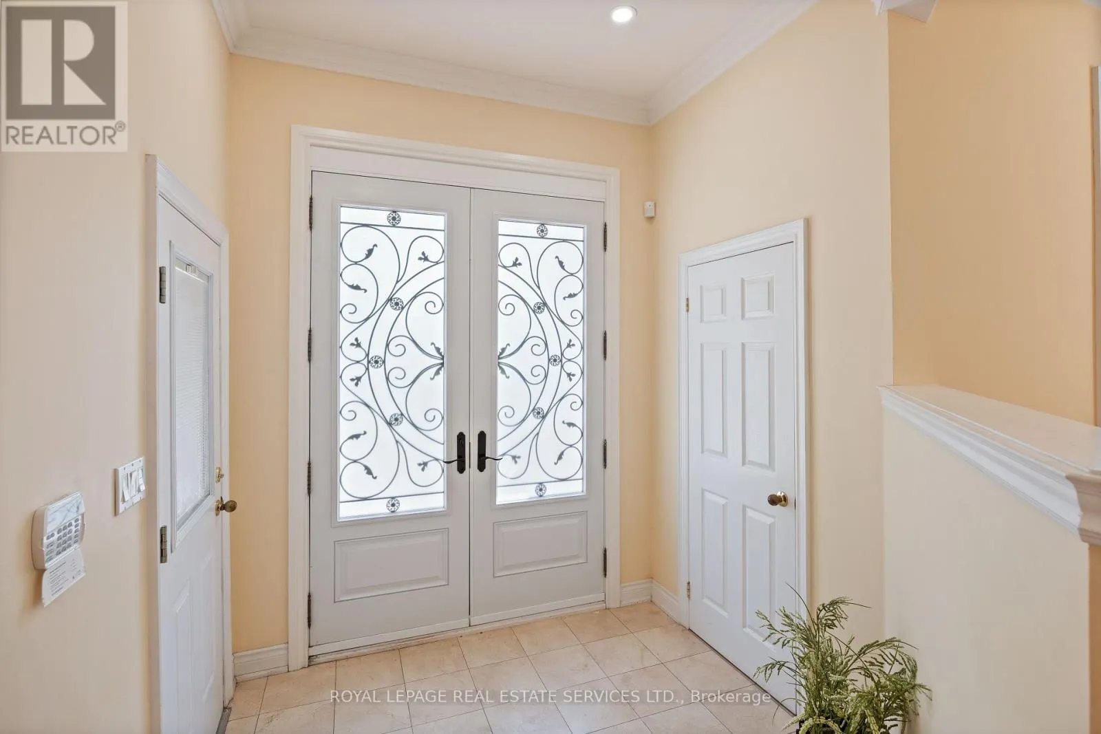 96 BRADGATE DRIVE