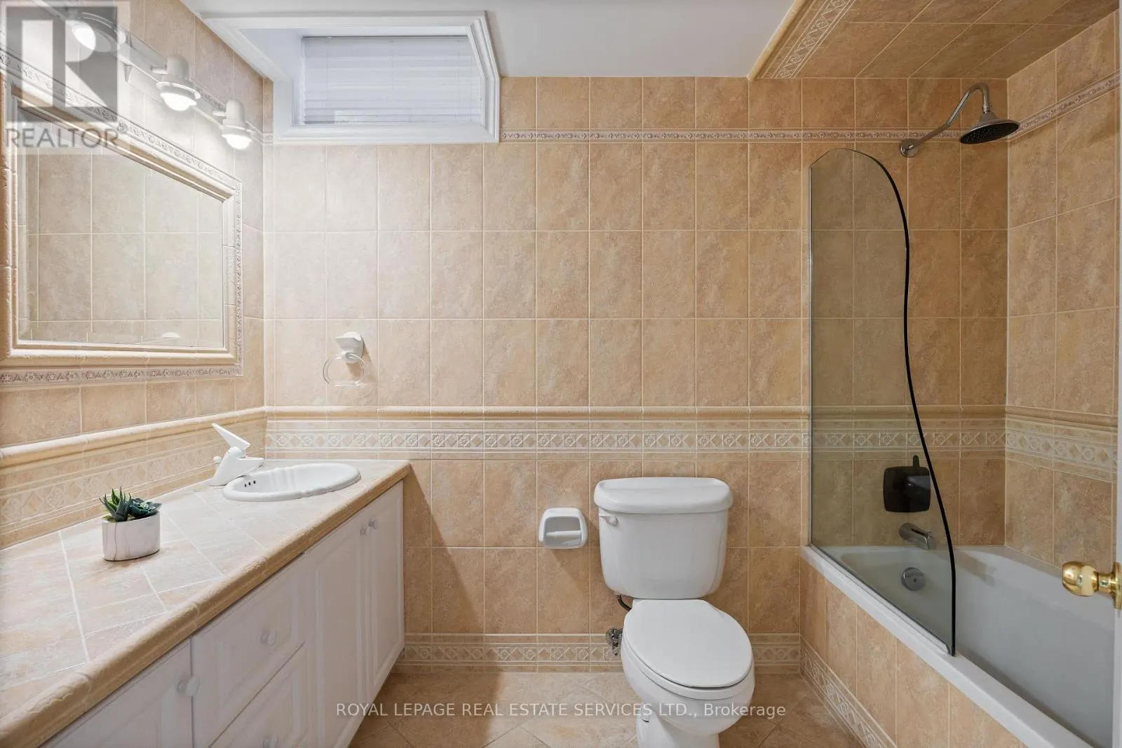 96 BRADGATE DRIVE