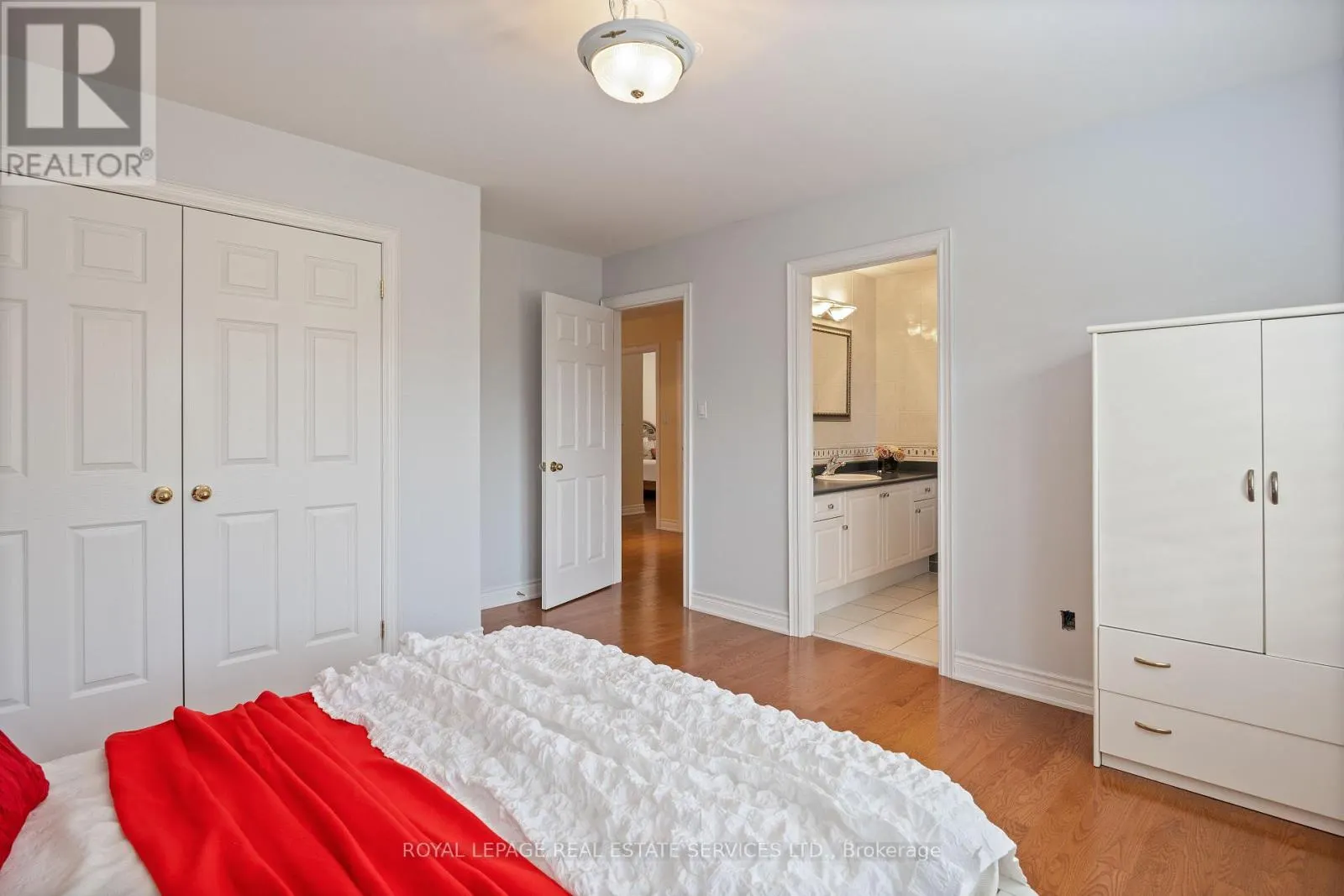 96 BRADGATE DRIVE