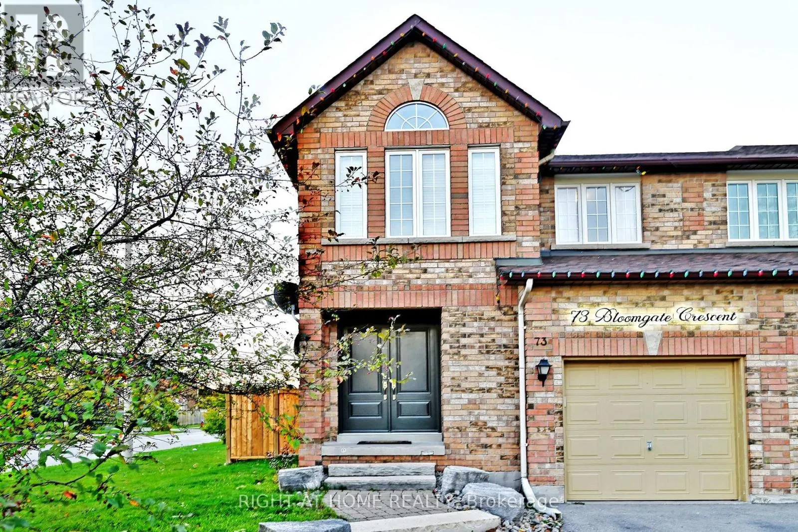 73 BLOOMGATE CRESCENT