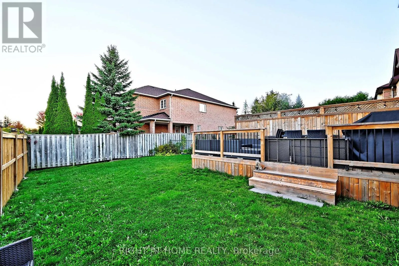 73 BLOOMGATE CRESCENT