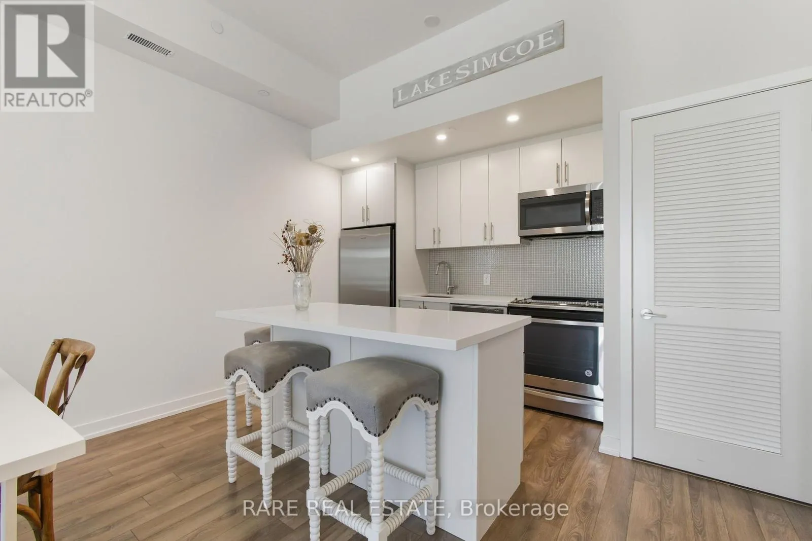 34 - 247 BROWARD WAY