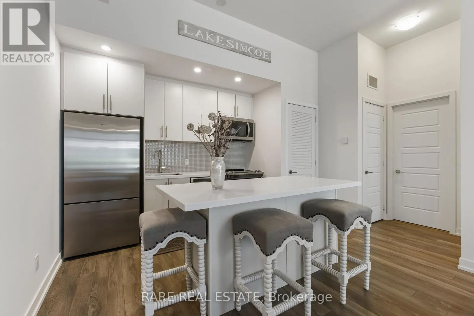 34 - 247 BROWARD WAY