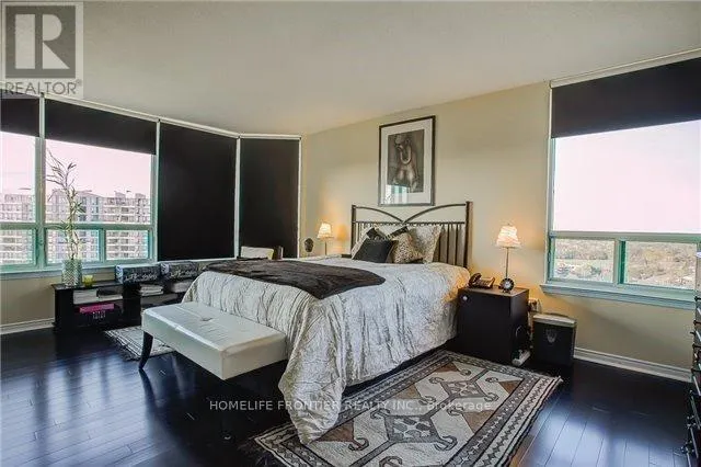 1502 - 7250 YONGE STREET
